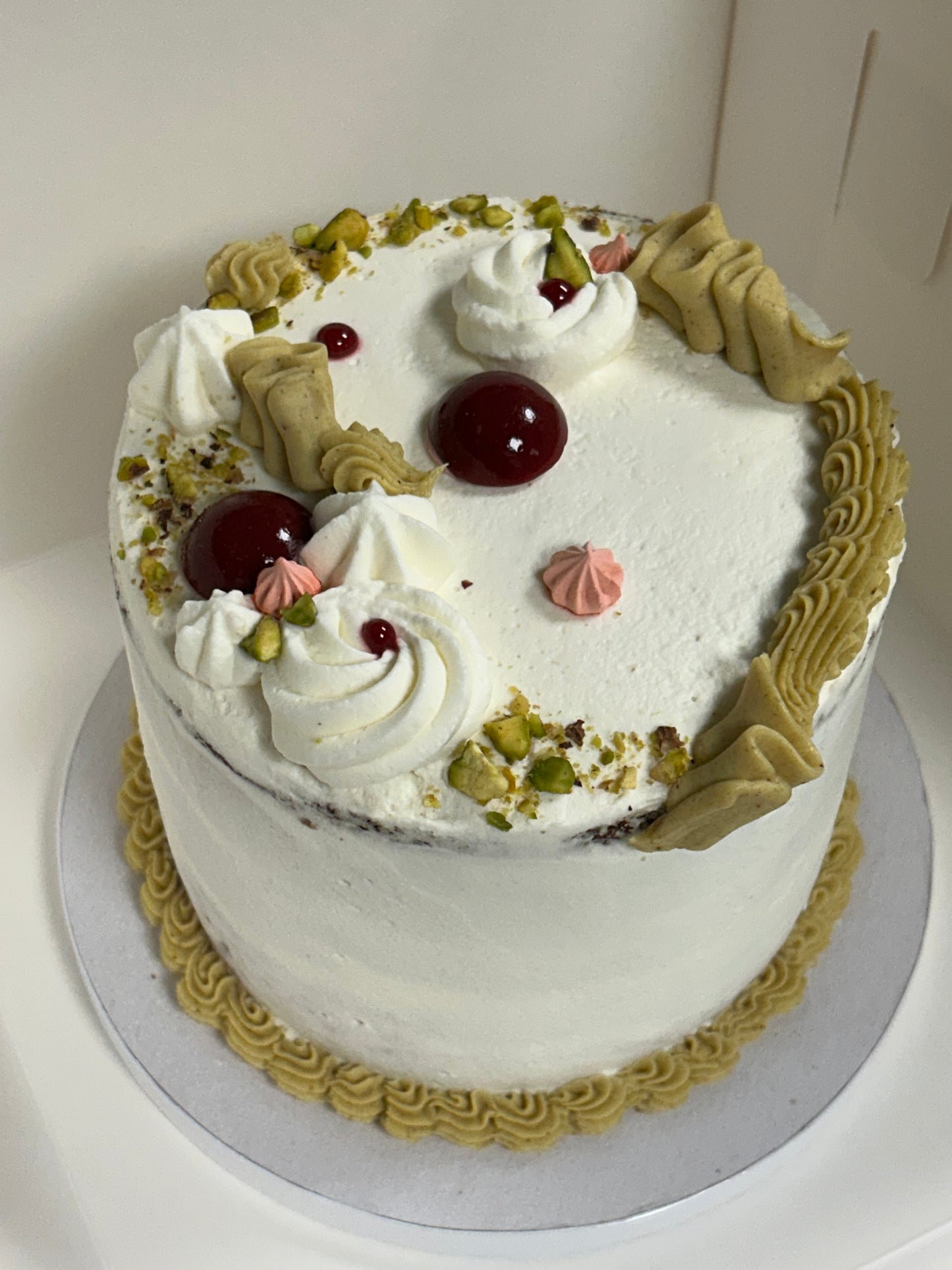 Pistachio & Berries / Raspberries