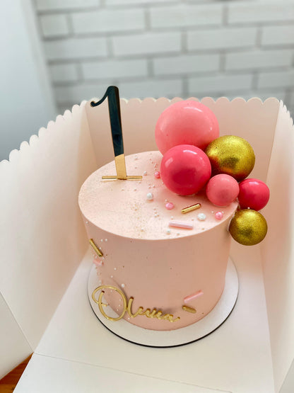 Custom cakes